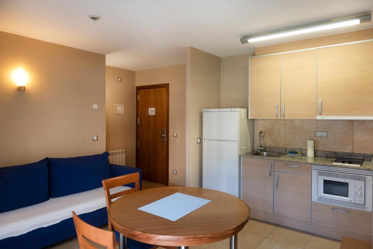 Aparthotel Iceberg Sant Julia de Loria Luaran gambar